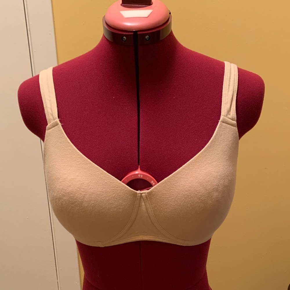 Fruit of the Loom Women's Padded Nude Bra